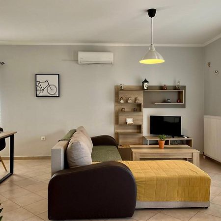 Coralli Pentati 1 "Dimitris Apartments" Pentátion Exterior foto